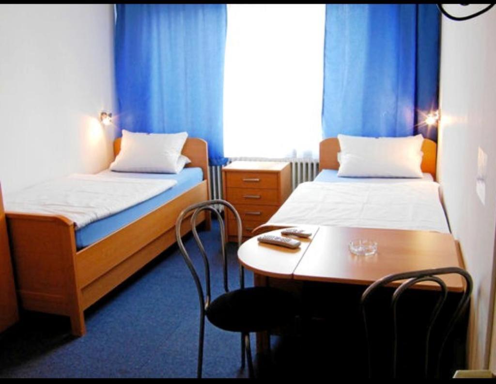 Pension Weiss München Buitenkant foto